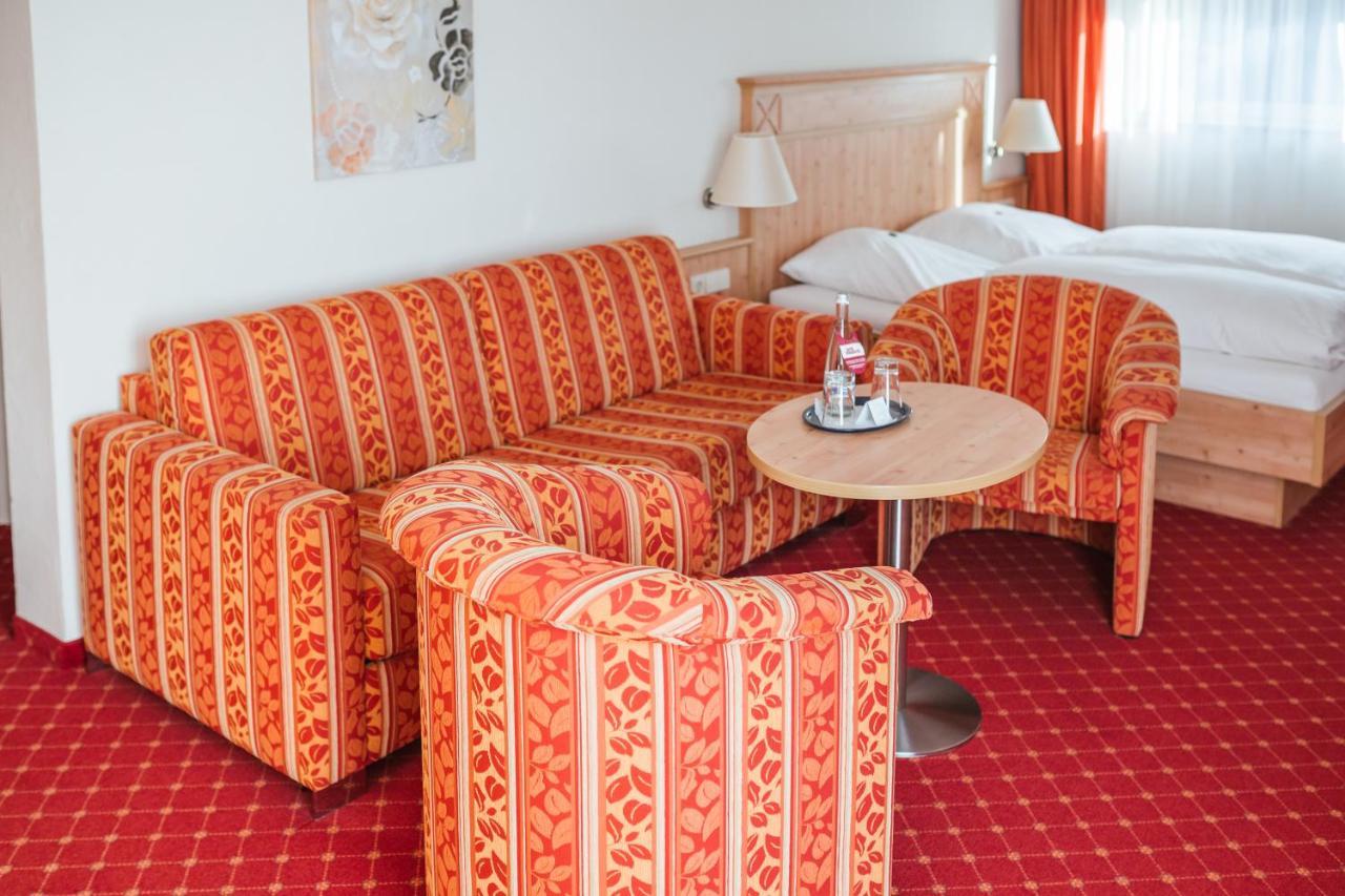 Hotel Waldeck Mit Restaurant "Florian'S" Feldberg  Ngoại thất bức ảnh