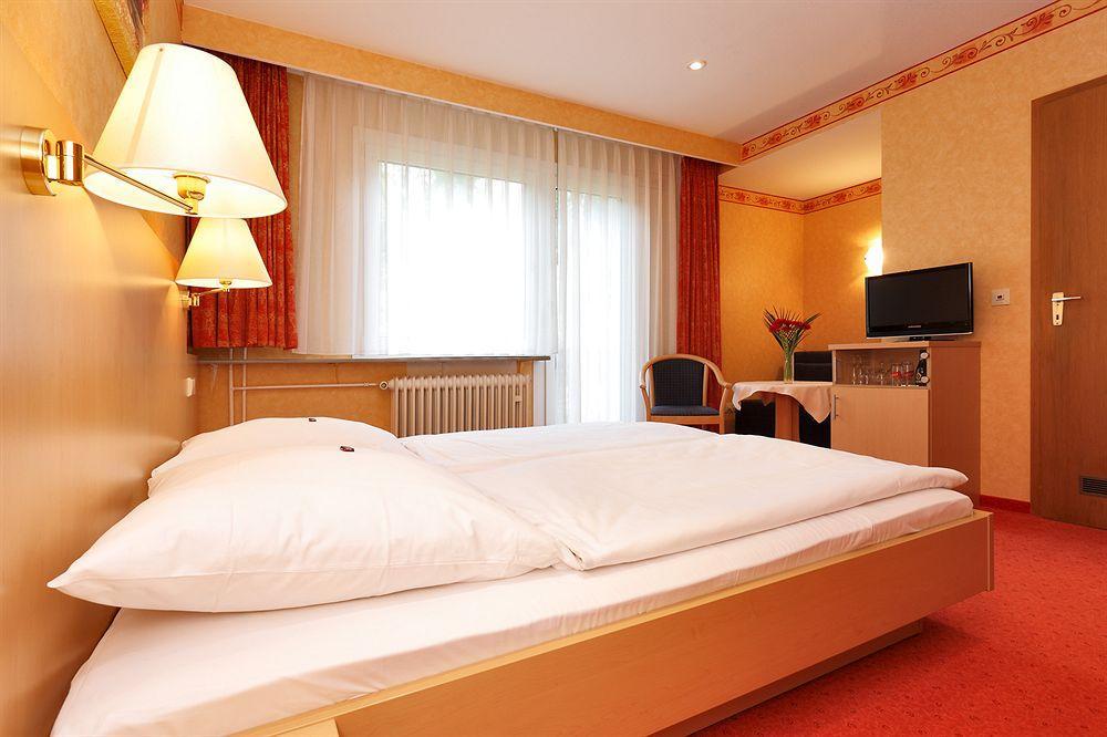 Hotel Waldeck Mit Restaurant "Florian'S" Feldberg  Ngoại thất bức ảnh